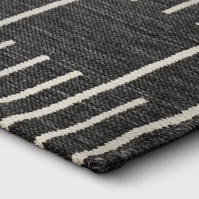 7'x10' Striped Checks Outdoor Rug Charcoal Gray - Threshold™ 2 7'x10' Striped Checks Outdoor Rug Charcoal Gray - Threshold™ - Image 2